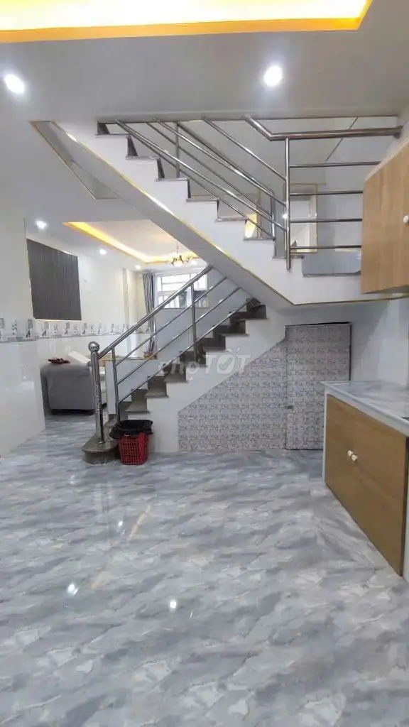 Квартира с мебелью, 2 спальни, 2 санузла