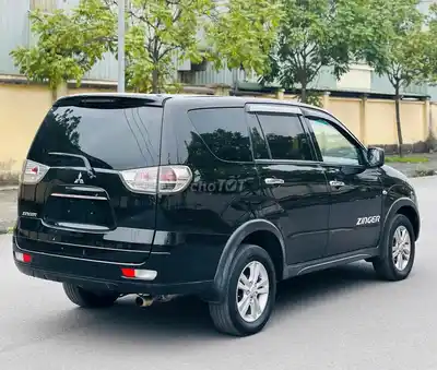 Mitsubishi Zinger 2009 МКПП Черный