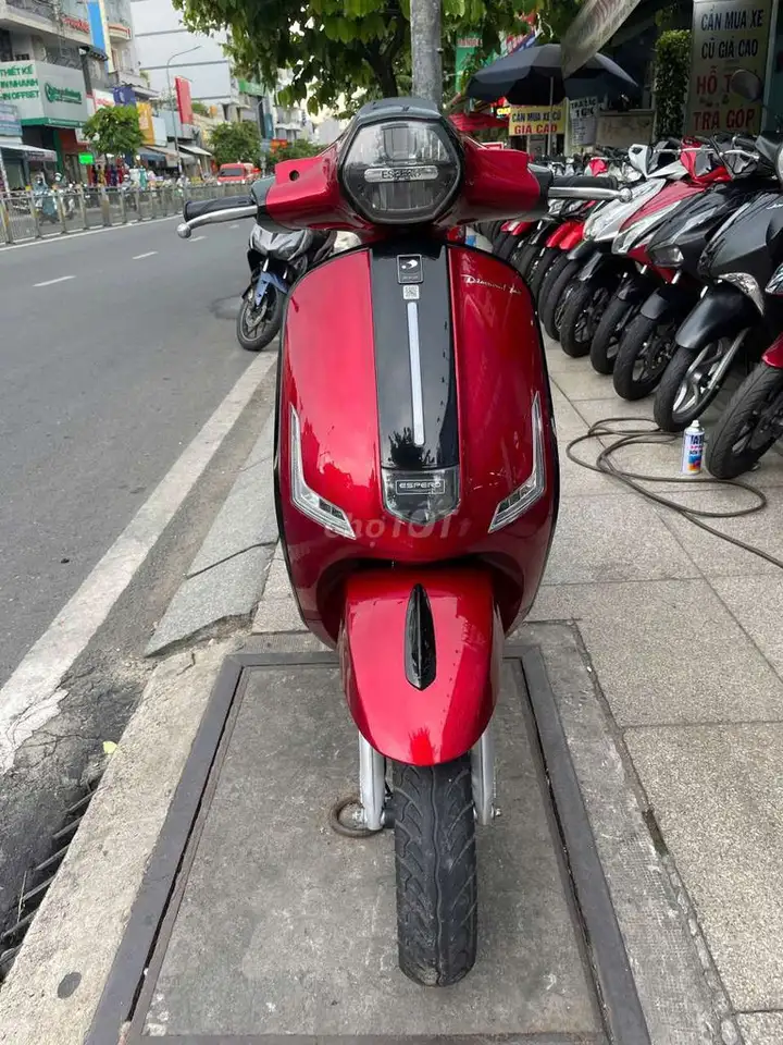 Honda 50cc скутер 2024 Красный Состояние 90%
