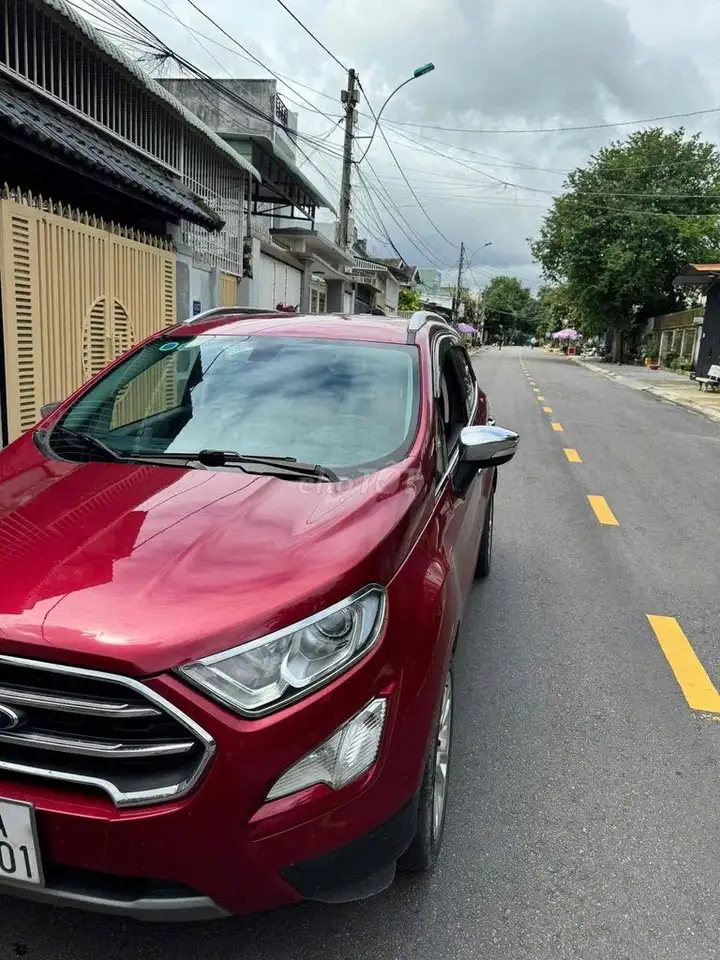 Ford EcoSport 1.0 2019 Красный 100 тыс. км
