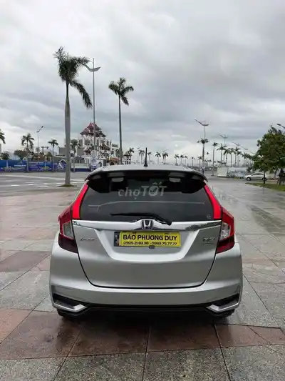 Honda Jazz RS 2018 Таиланд Серебристый 98000 км