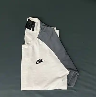 Ветровка Nike, лонгслив Nike, футболка оверсайз, шорты Nike, поло Lacoste