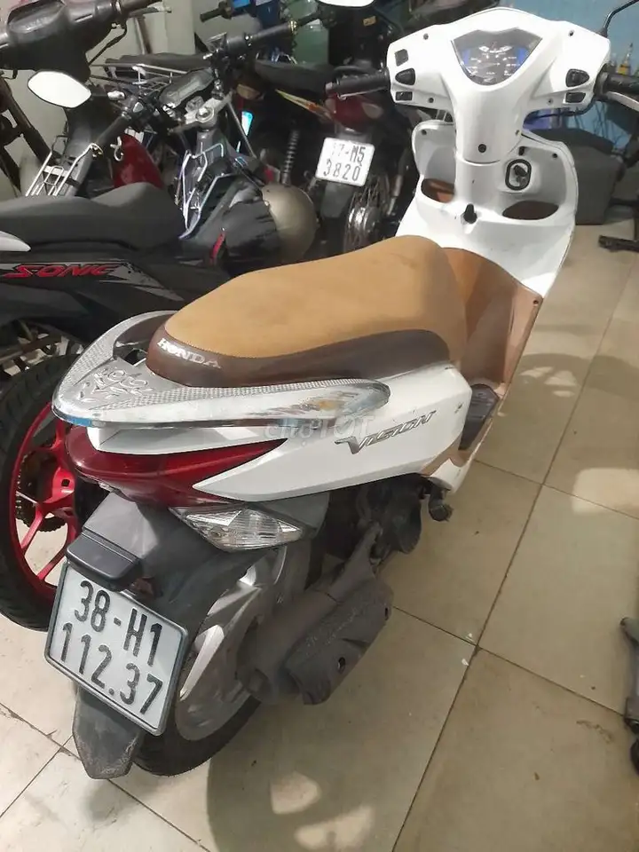 Honda Vision 2014 с документами собственника