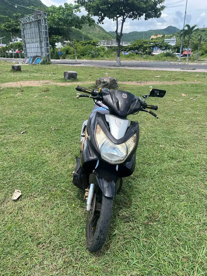 Скутер Suzuki Hayate 125