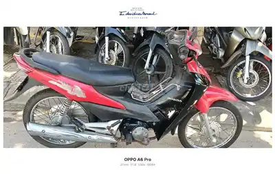 Honda Wave Alpha красно-черная