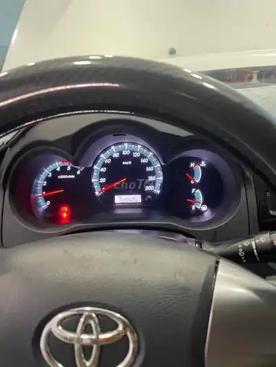 Toyota Fortuner 2016 7 мест серебристый