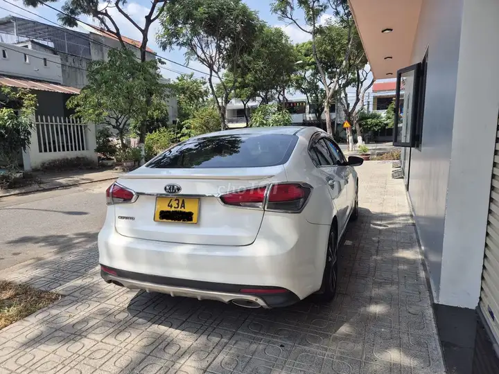 Kia Cerato 2018 1.6MT