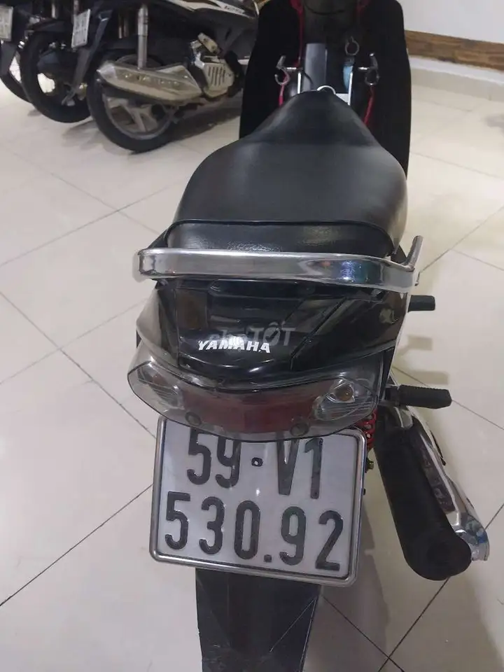 Yamaha Sirius RC черно-красный, полуавтомат