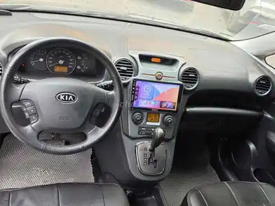 Kia Carens SX, 7 мест, автомат, серый