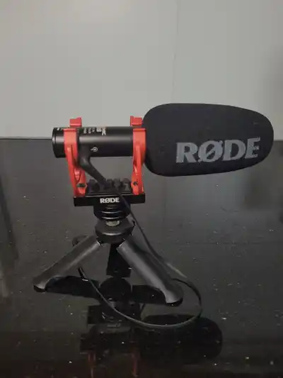 Микрофон RØDE VideoMic GO II