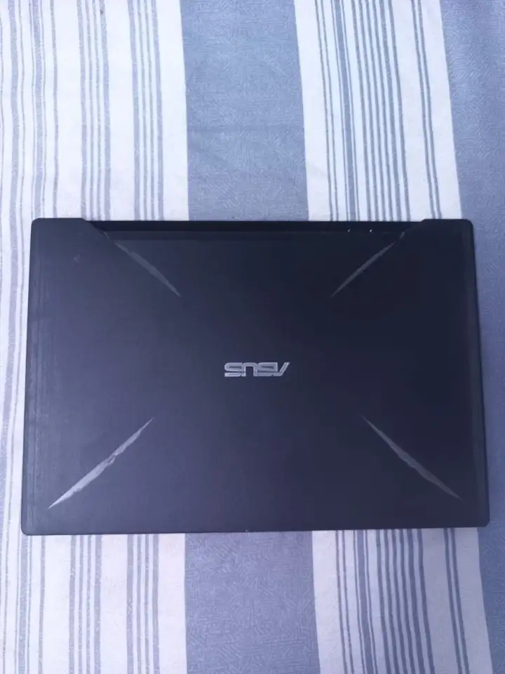 Ноутбук Asus FX63V игровой