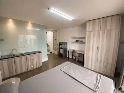 4-й этаж - Кв. P402 с балконом, 35м2, 6.5 млн/мес