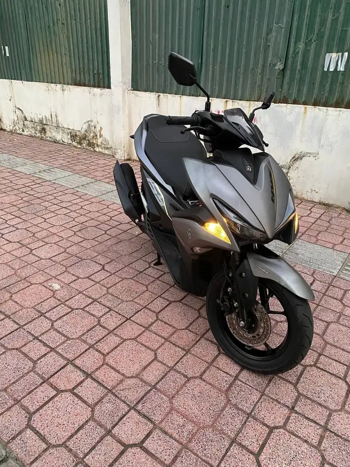 Yamaha NVX155