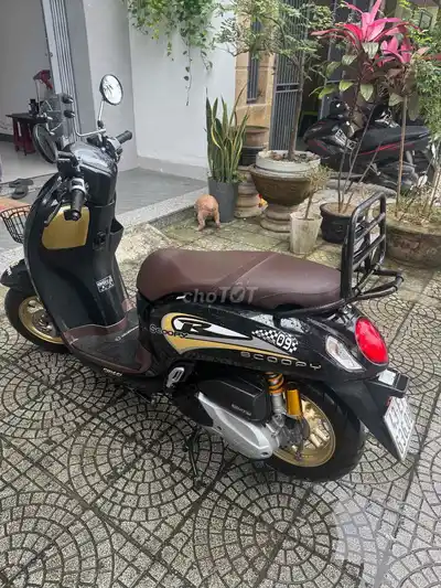 Черные бронзовые диски Honda Scoopy 2023