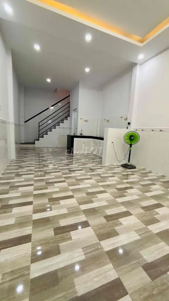 Дом 2 этажа 44м² в Бинь Чи Донг, литой, 2 спальни