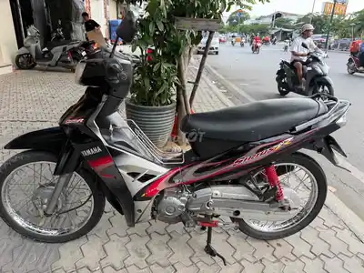 Yamaha Sirius 2014 с номерами провинции Кьензянг