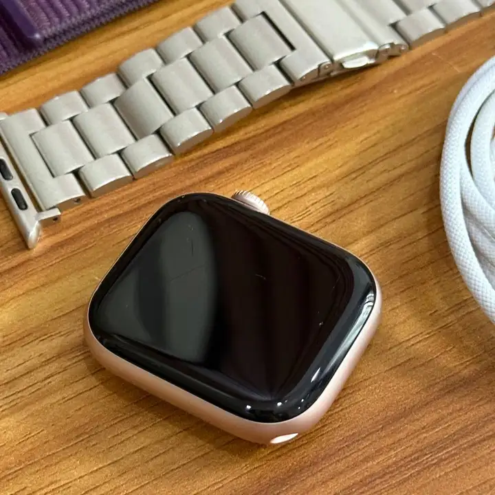 Apple Watch Series 10 42 мм Алюминий