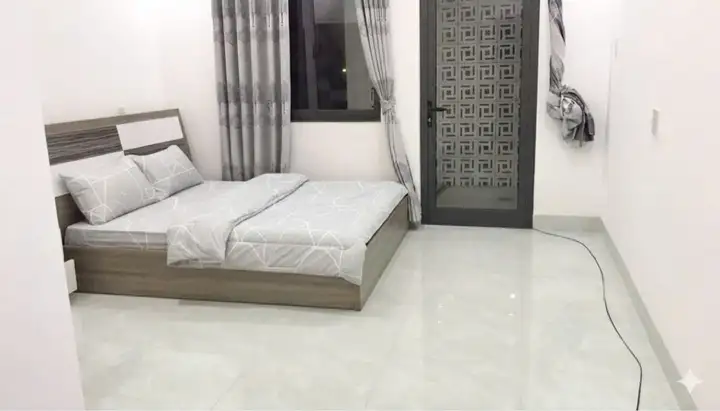 Дом 4-этажный в районе Phước Long