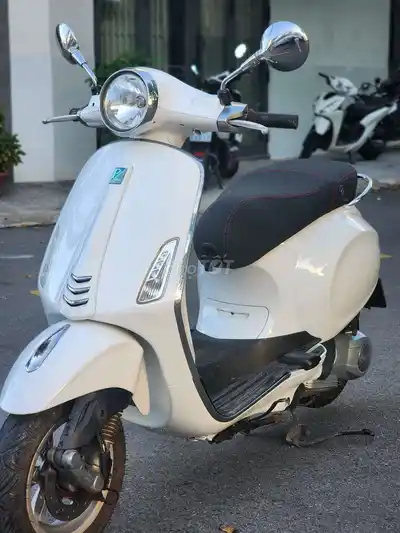 Piaggio Vespa Primavera 2014 белый, госномер 43