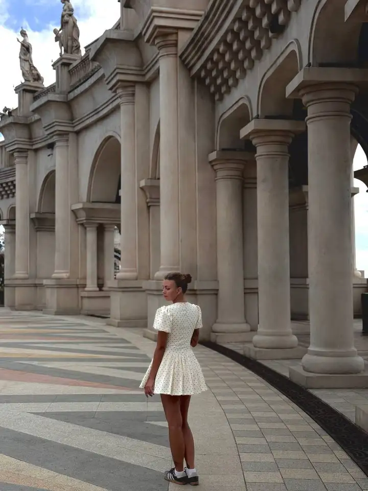 Платье в горошек S/M