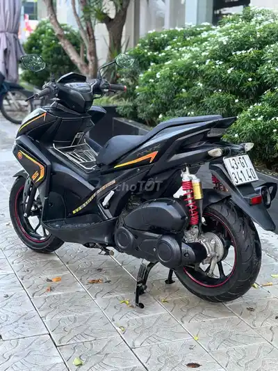 Yamaha NVX 155cc 2018 черный вьетнамский