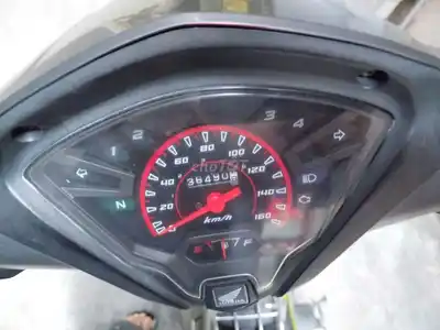 Honda Wave RSX FI 2018 черный 36 490 км