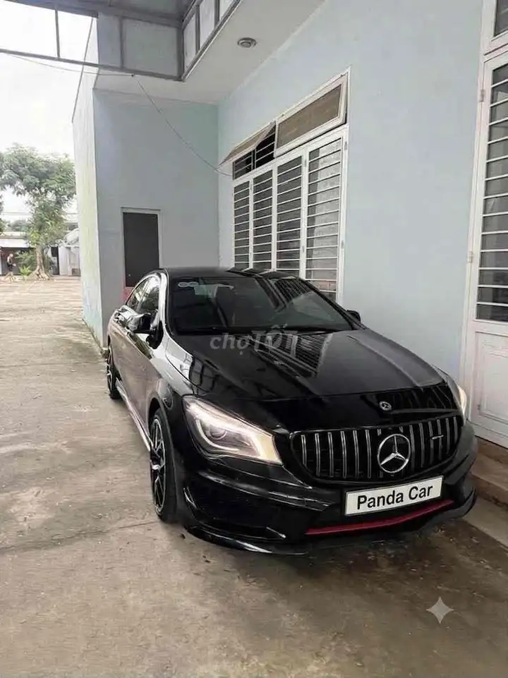 Mercedes-Benz CLA200 в полном обвесе CLA45