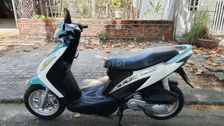 Kymco Candy 50cc, белый и синий