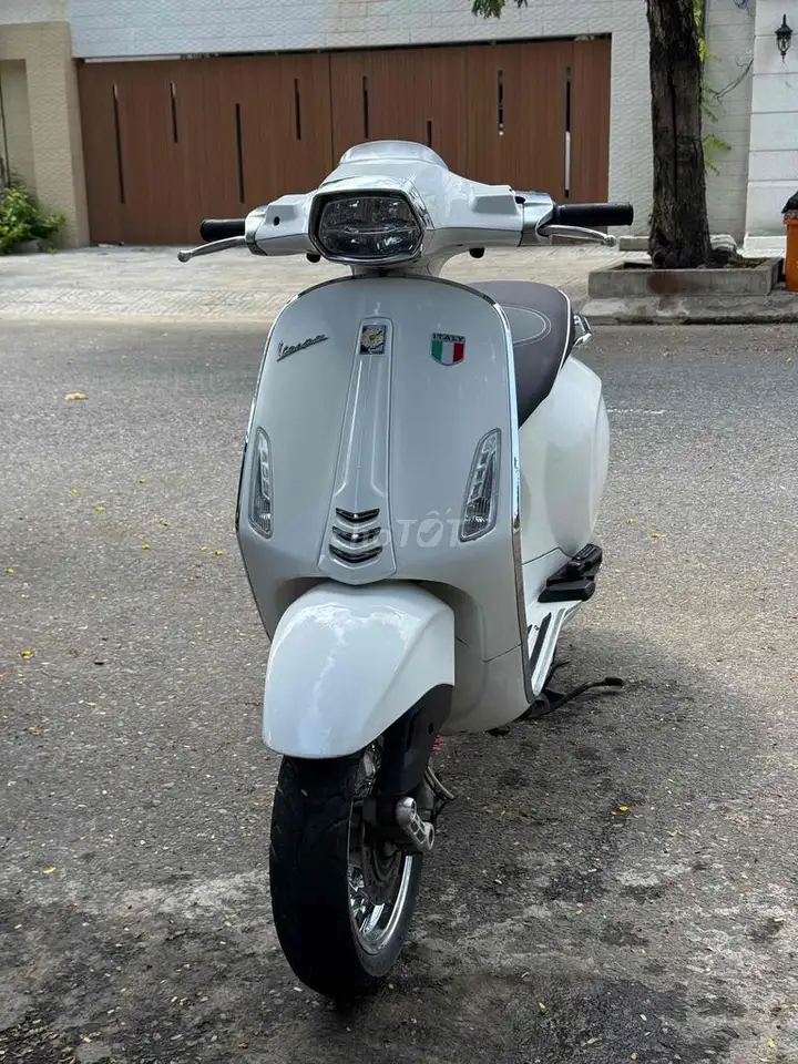 Vespa Sprint iGet ABS Белый