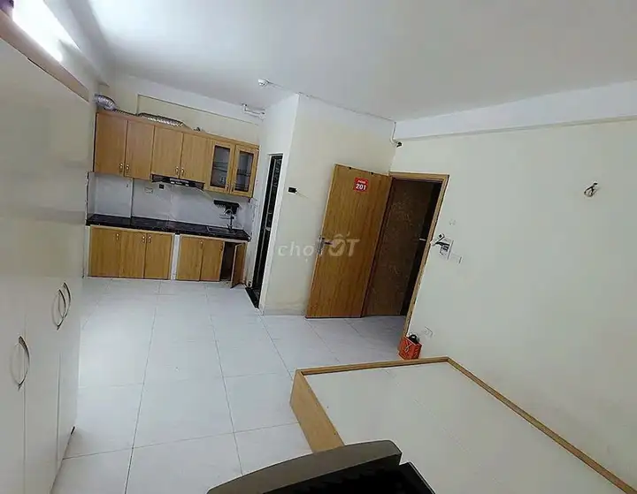 Мини-ЖК в ЛонгBien, 60 м², 7 этажей, с арендаторами