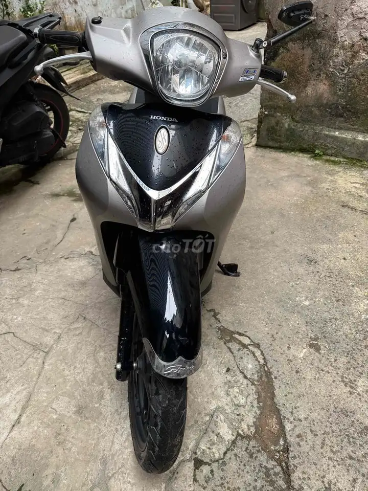 Honda SH Mode 2018 Серый 31343 км рег. 12/2018