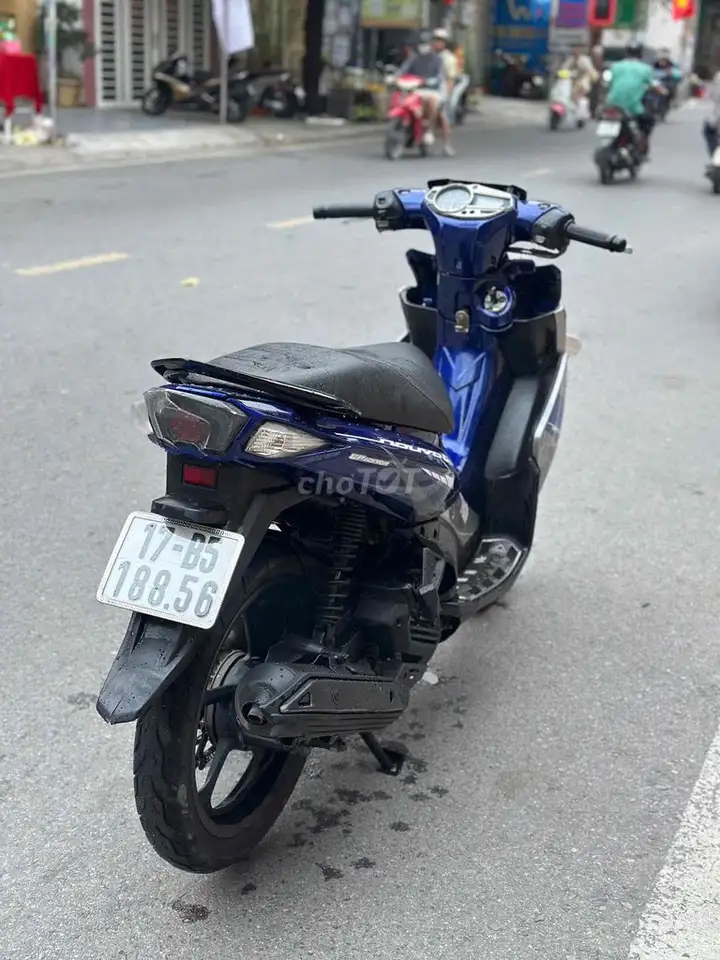 Yamaha Nouvo 6, 2015, бело-синий