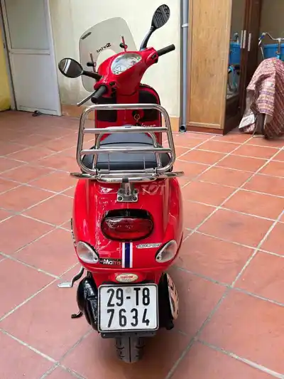 Piaggio Vespa ET8 2004 красный